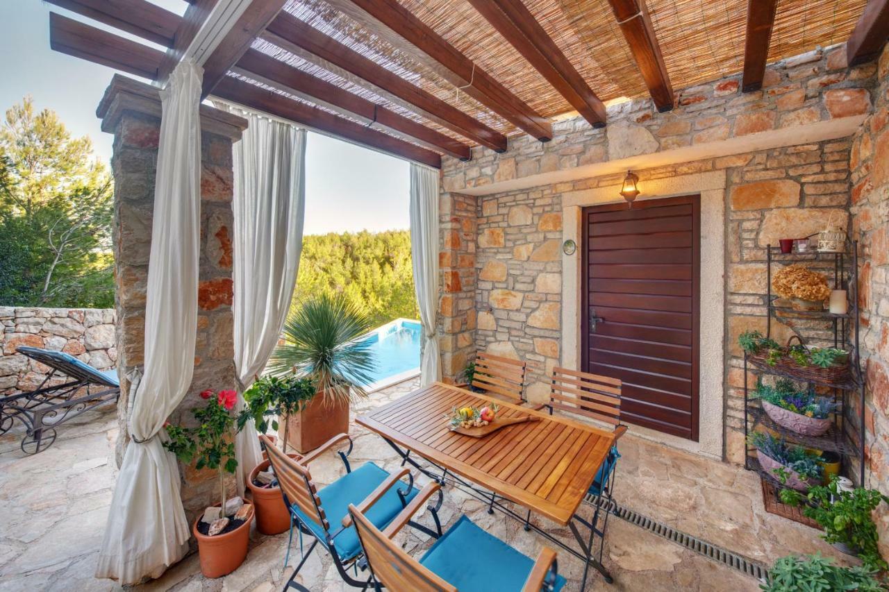 Villa Rosa Vrboska Zewnętrze zdjęcie